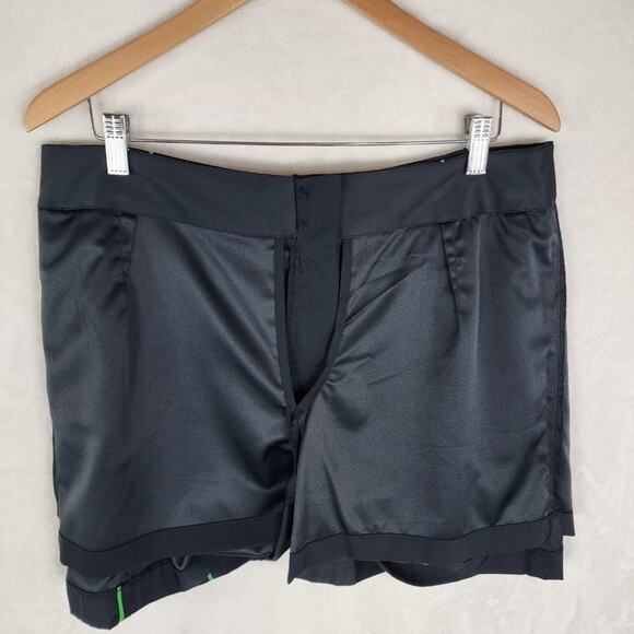 Nike Golf Skort Women 14 FITDRY Black with Green Stripe Zip Button Closure  EUC - Picture 10 of 10